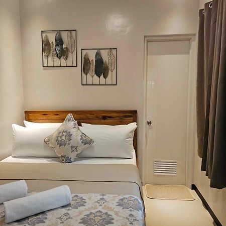 קורון Jaijai'S Backpackers Inn מראה חיצוני תמונה
