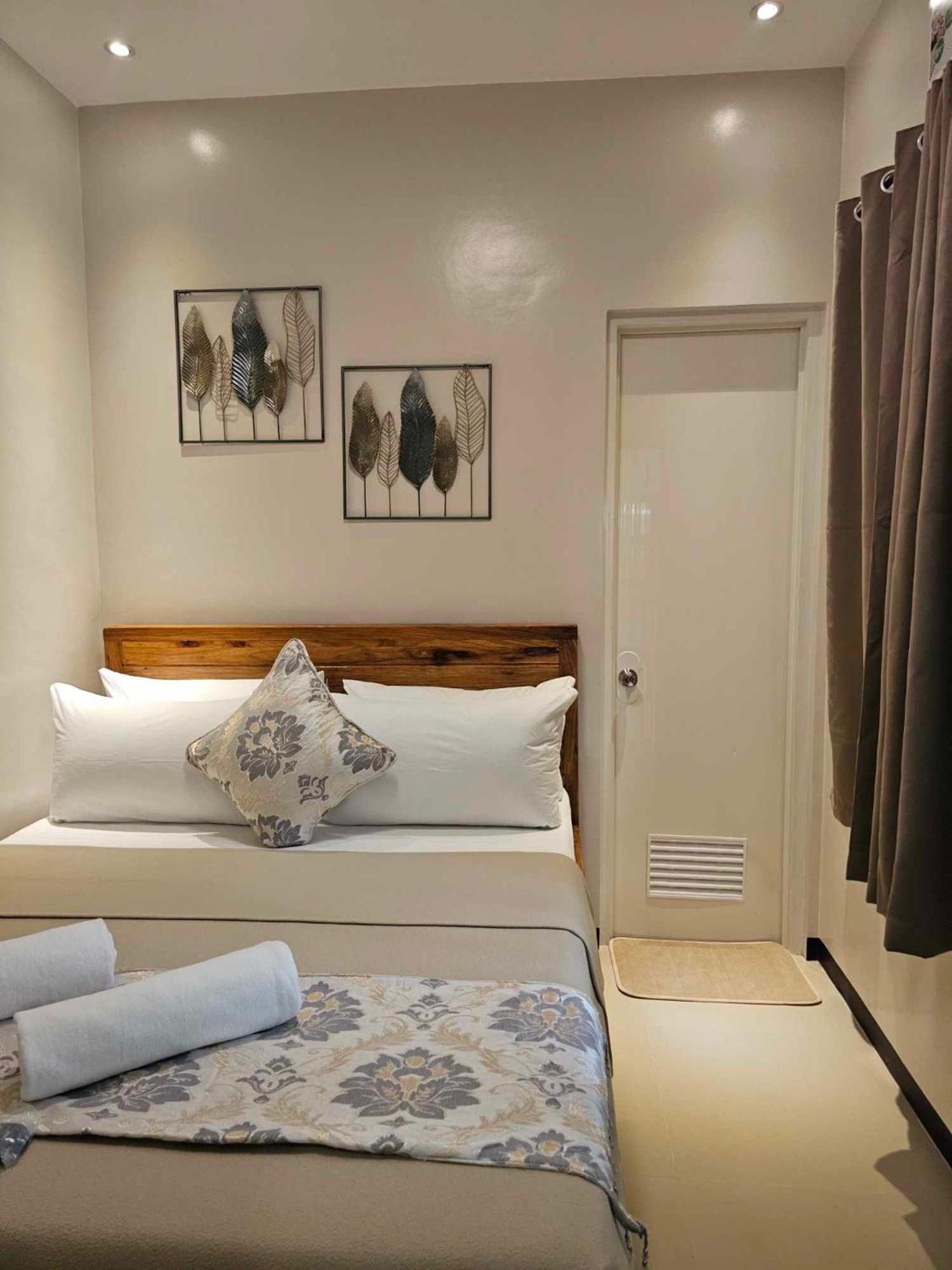 קורון Jaijai'S Backpackers Inn מראה חיצוני תמונה