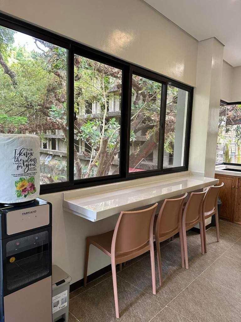 קורון Jaijai'S Backpackers Inn מראה חיצוני תמונה